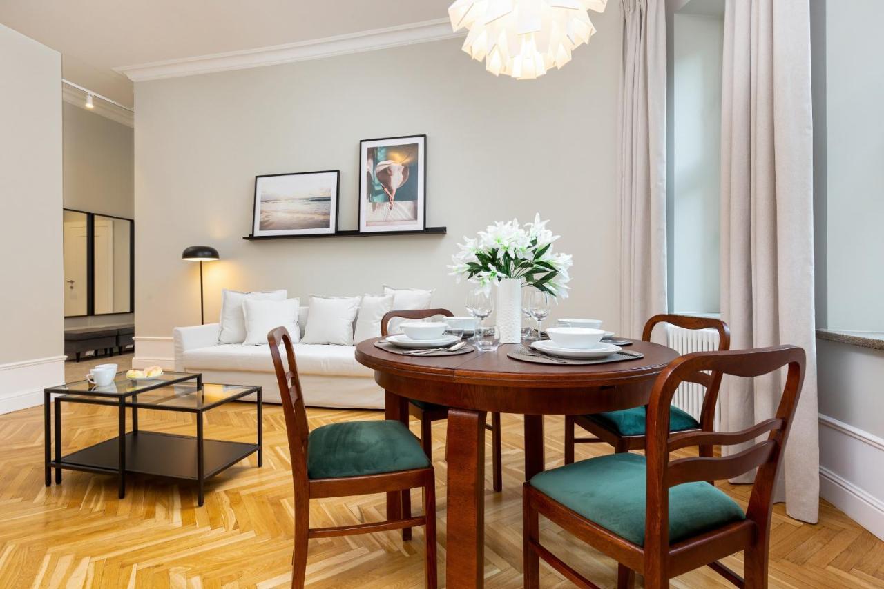 Apartment Warsaw Boduena By Renters Prestige Екстериор снимка